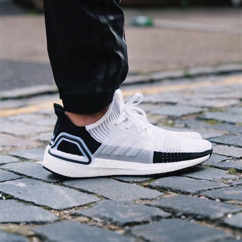 adidas ultraboost 19 sneakers